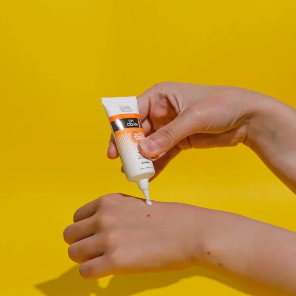 Face Facts Vitamin C Eye Cream - Image 2