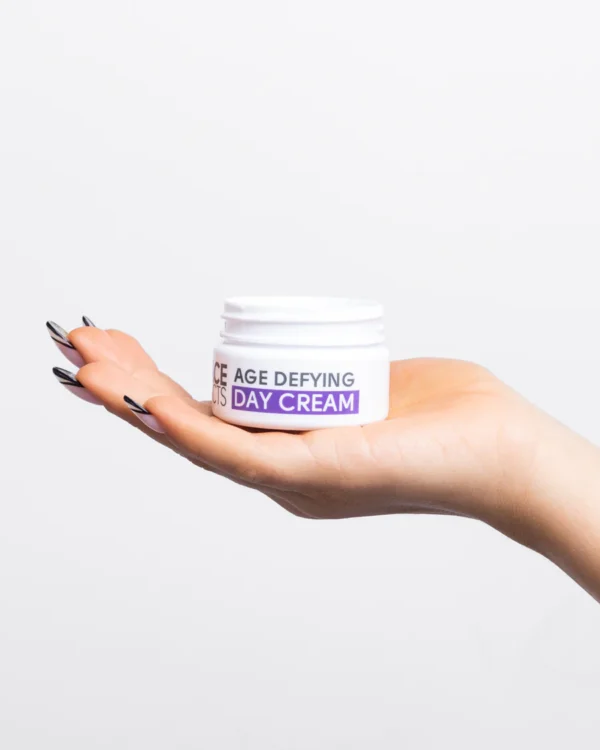 Face Facts Age Defying Day Cream - Image 2
